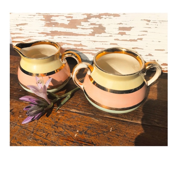 Vintage Mid Century Sugar Bowl & Creamer Set - Picture 2 of 7